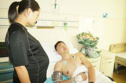 <b>不会游泳的法警救起6名溺水者【活动板房】</b> <b>不会游泳的法警救起6名溺水者【活动板房】</b>