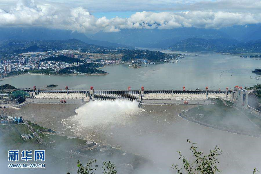 <b>长江中下游各江段将迎洪峰【活动板房】</b> <b>长江中下游各江段将迎洪峰【活动板房】</b>