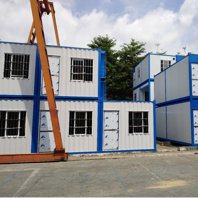 <b>住人集装箱房能够解决住房供需问题吗</b> <b>住人集装箱房能够解决住房供需问题吗</b>